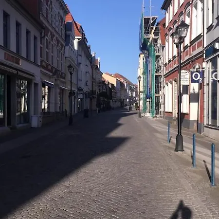 Cityapartment 2 Personen Innenstadt Hafennahe Inclusive Stellplatz