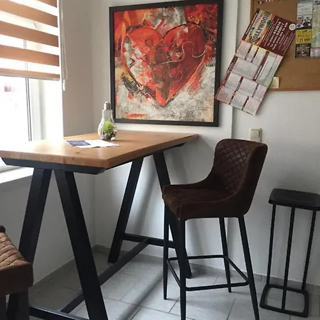 Cityapartment 2 Personen Innenstadt Hafennahe Inclusive Stellplatz *