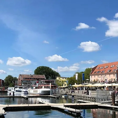 Cityapartment 2 Personen Innenstadt Hafennahe Inclusive Stellplatz Apartment